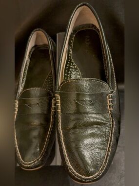 L.L. Bean Classic Patent Leather Penny Loafers  Dark Forest Green Size 9-1/2M